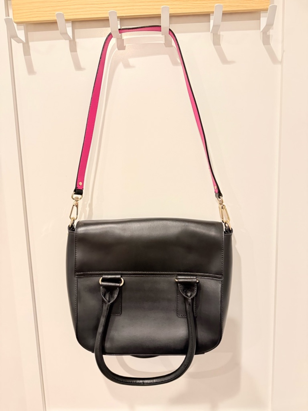 Kate Spade Black Leather Satchel with Pink Accent - Picture 4 of 7